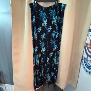 Chico's Travlers Size 2R Floral Pants